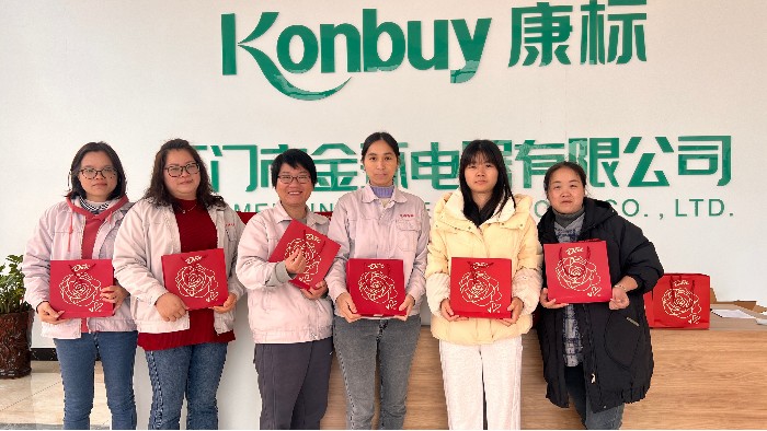 婦女節(jié)，溫暖每一顆心