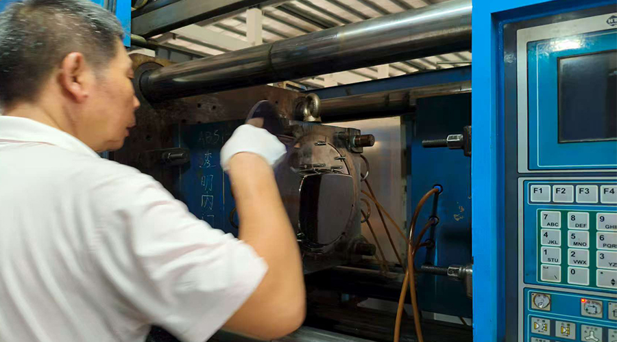 品質(zhì)鑄就信賴，服務(wù)成就卓越