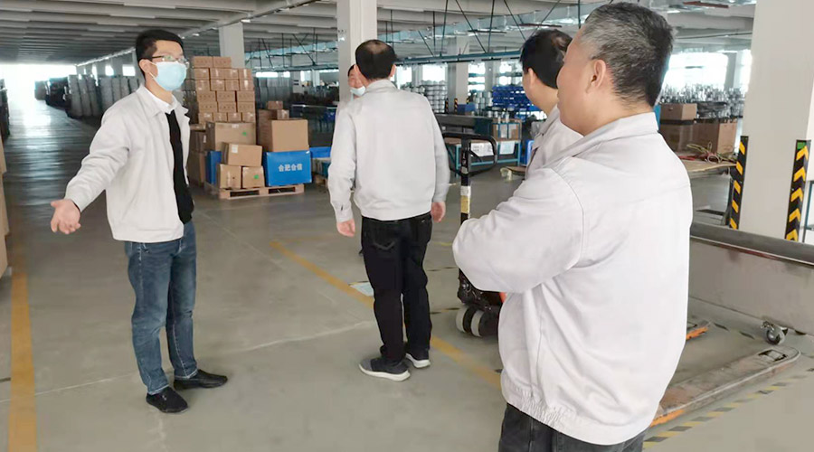 查隱患 防事故！金環(huán)電器領(lǐng)導(dǎo)開(kāi)展節(jié)前安全檢查